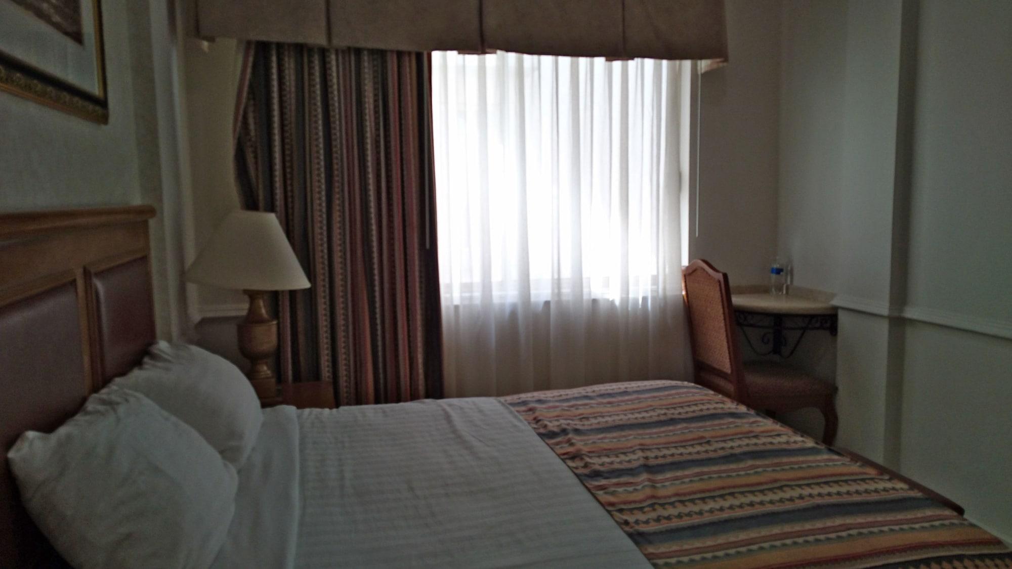 Savoy Express Hotel Torreon Exterior photo