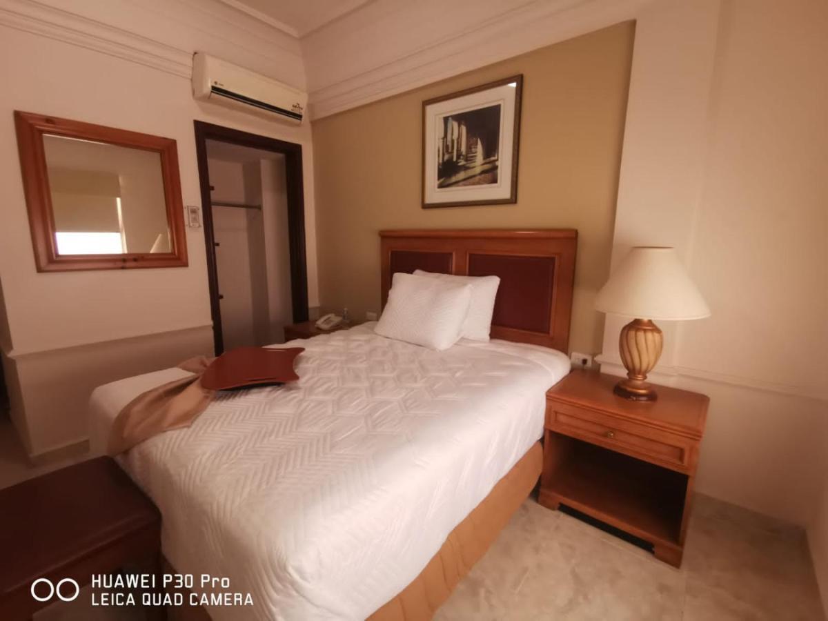 Savoy Express Hotel Torreon Exterior photo