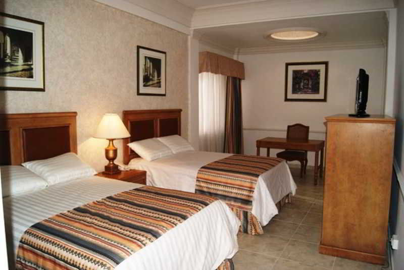 Savoy Express Hotel Torreon Exterior photo